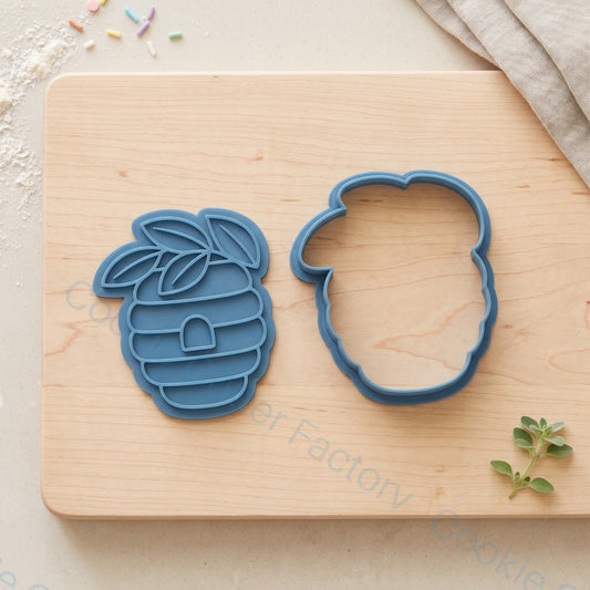 Beehive Cookie Cutter and Embosser Stamp - Garden Party Biscuit Baking | CCF_APPROVED_MEDIA_V1:2:61212cc45e95cf885a8b6e720a90e04874aea61fffca9295644d877fabd19c4e