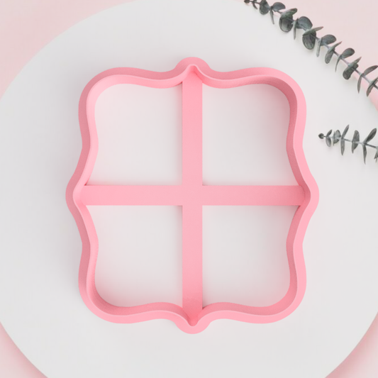 Elegant Curvy Frame Cookie Cutter - Graceful Design for Perfect Cookies