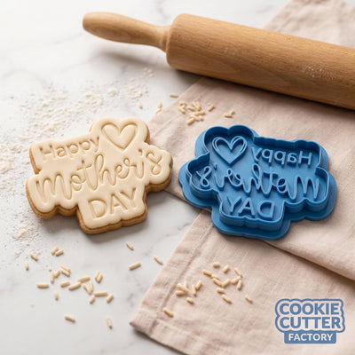 Happy Mother's Day Heart Cookie Cutter and Embosser Set – Motherhood Celebration Baking Tool