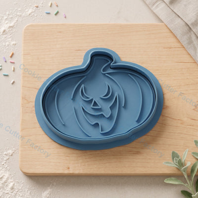 Jack-o'-lantern Pumpkin Cookie Cutter and Embosser Stamp - Halloween Party Cookies