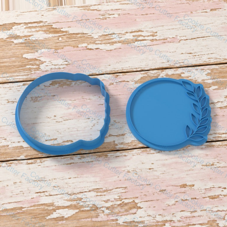 Asymmetric Leafy Circle Plaque Cookie Cutter and Embosser Stamp | CCF_APPROVED_MEDIA_V1:2:a2300134e509f0ab453ade376a7fae5b0d53fb759c74ad464a5eb05452b5d785