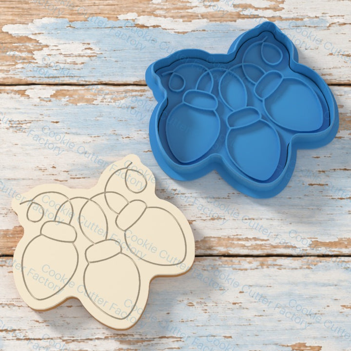 Christmas Lights Cookie Cutter & Embosser – Festive Holiday Design
