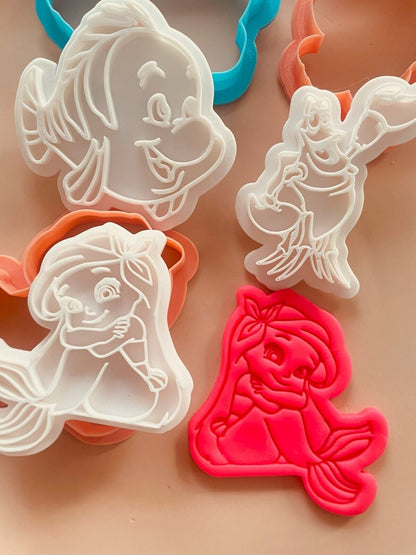 Mermaid Princess Cookie Cutter & Embosser Stamps Set Kids TV Movie Gaming