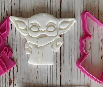 Baby Alien Cookie Cutter & Embosser Stamps Set Kids TV